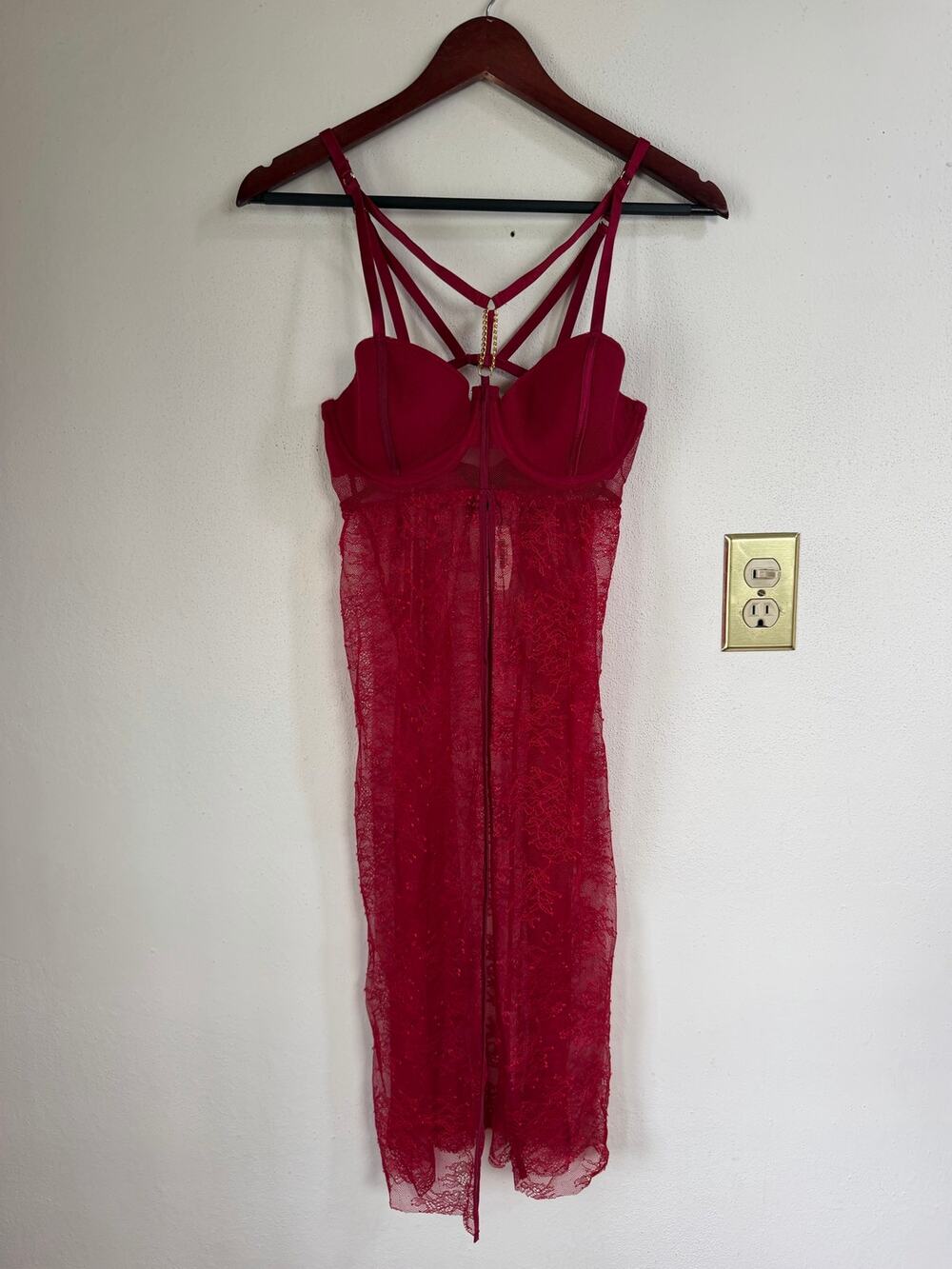 NWT Victoria’s Secret Red Lace Lingerie Nightgown, 36C